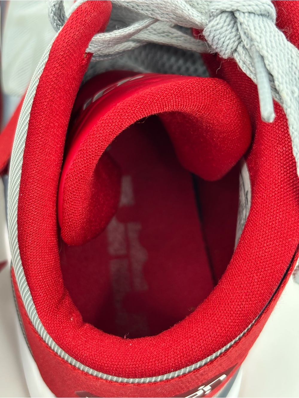 Nike LeBron Zoom Basketball Shoes, Size 14 - Picture 8 of 9